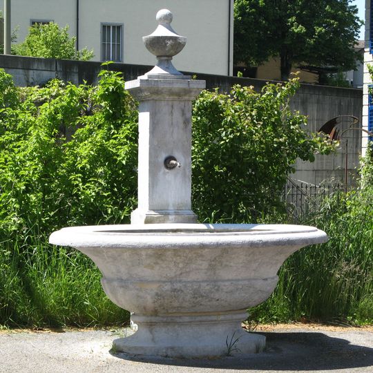 Aabachbrücke fountain
