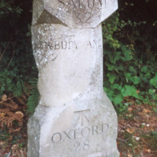 Milestone, Sandpit Hill; N of Newbury Wash, beside Pine Lodge