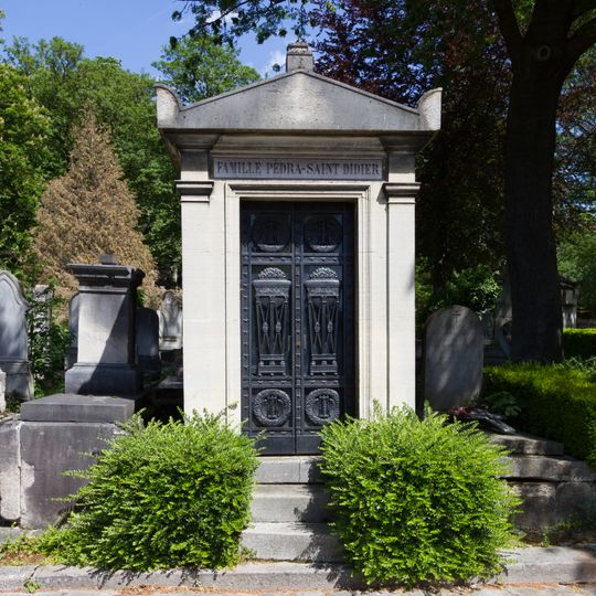 Grave of Pédra-Saint Didier