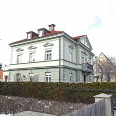 Augsburger Straße 11