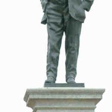 Statue of Sir F H Royce