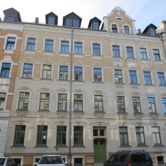 Mietshaus in geschlossener Bebauung Dorotheenstraße 15