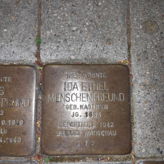 Stolperstein en memoria de lda Eitel Menschenfreund