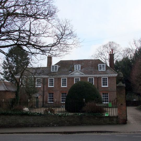 Darrowfield House