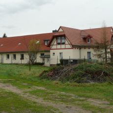 Villa mit Torpfeilern und Einfriedung (zum ehemaligen Spargelgut gehörig) Köhlerstraße 62