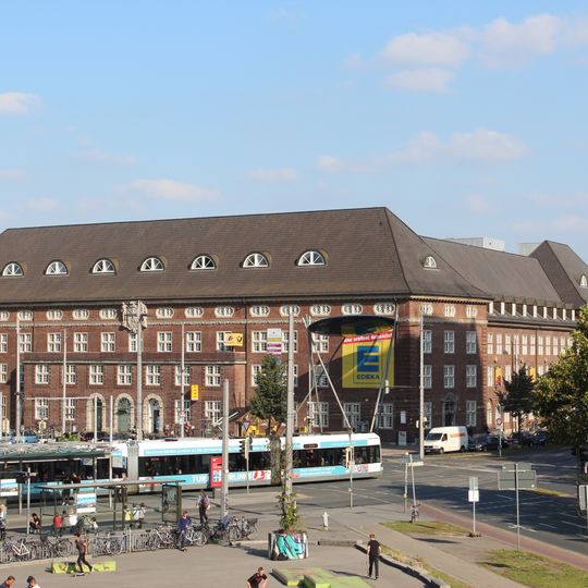 Ehemaliges Hauptpostamt 5