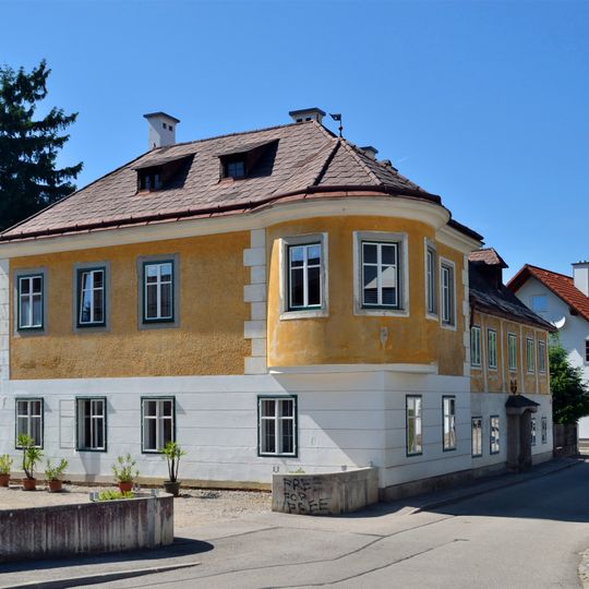 Maurerhaus, Oberer Markt 24, Gresten