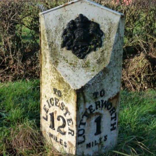 Milepost, Riddlesdon Farm, Leicester Road