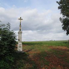 Kříž východně od Petrovic