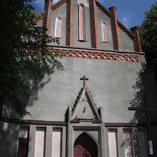 Kościół pw. Świętej Trójcy i Świętego Michała wraz z cmentarzem przykościelnym w Bogatyńskiu