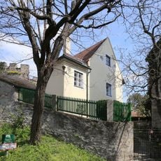 Bürgerhaus und Stadtmauerteil