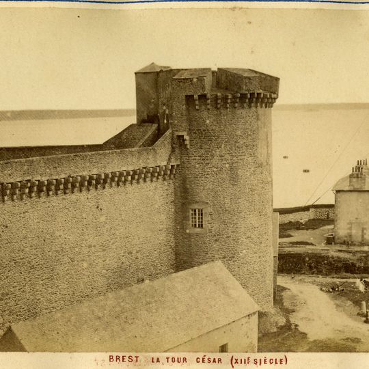 Tour César du château de Brest