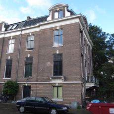 Huis met classicistische kenmerken