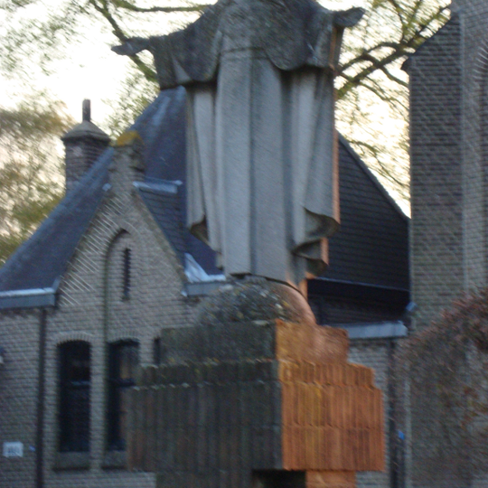 Statue of Sacred Heart of Jesus Christ