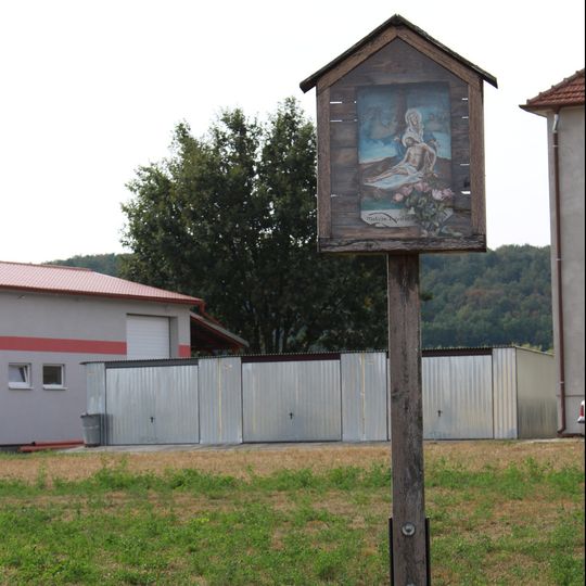 Dřevěná boží muka v Černíně