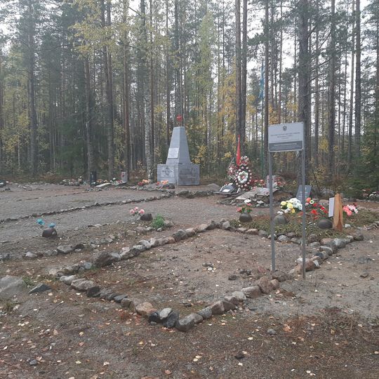 Братские могилы советских воинов, погибших в годы Великой Отечественной войны