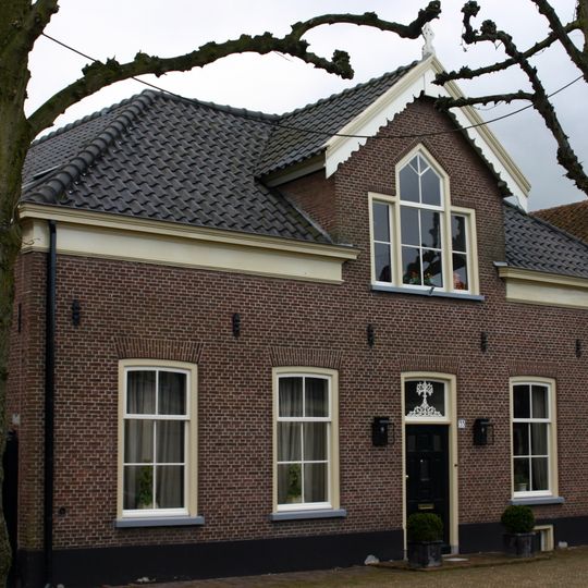 Voorstraat 33, Voorschoten