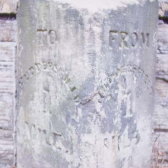 Milestone, Fartown Green Road at jct with Woodhouse Hill