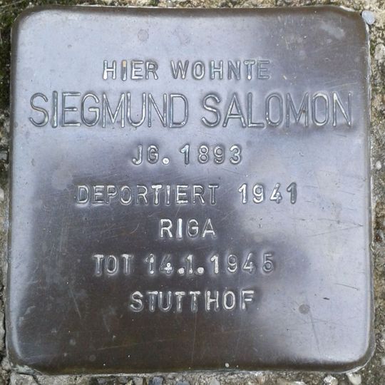 Stolperstein dedicated to Siegmund Salomon