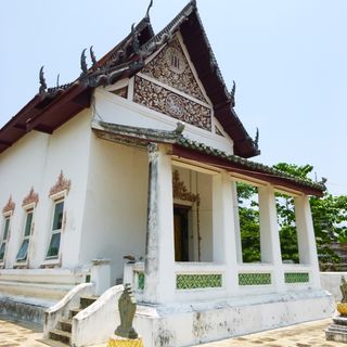 Wat Samuha Pradit Tharam