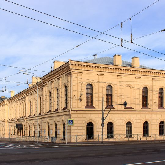 Естественно-исторический институт. Здесь в 1863-1887 гг. жил композитор А.П. Бородин