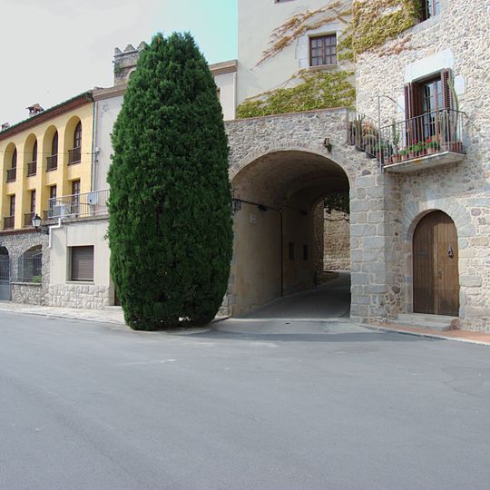 Muralla de Darnius