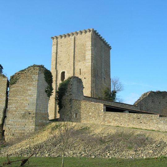 Château et église Notre-Dame de Moncontour