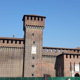 Torre di Bona di Savoia