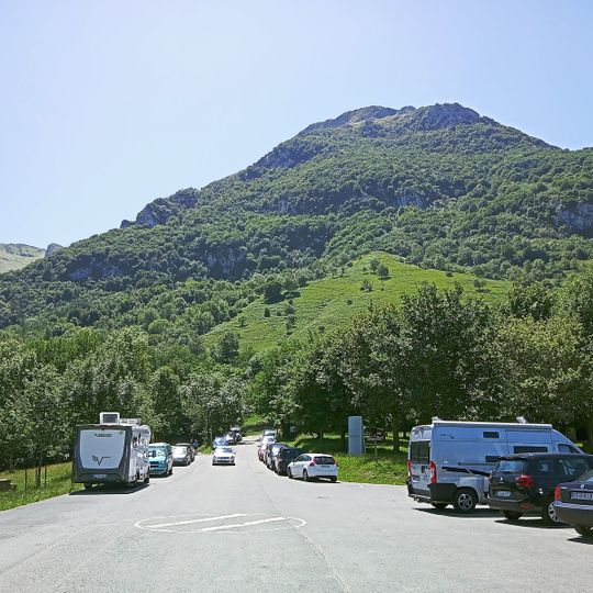Larraitzeko akanpada libreko eremua