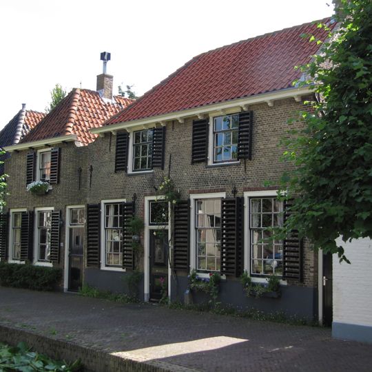 Burgemeester van der Lelykade 14, Maasland