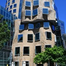 Dr Chau Chak Wing Building