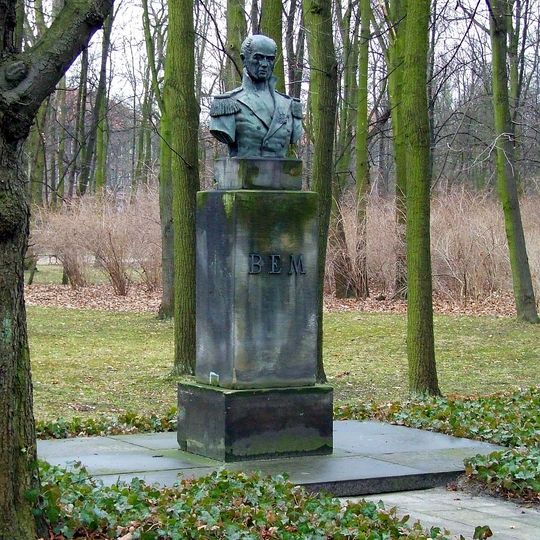 Popiersie Józefa Bema w Warszawie