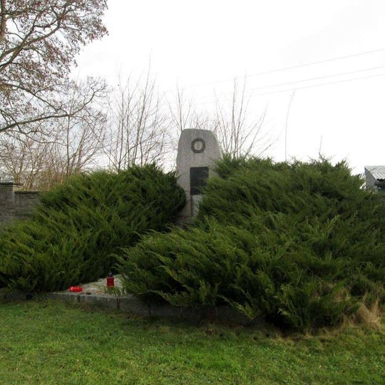 Pomník obětem druhé světové války v Kralovicích