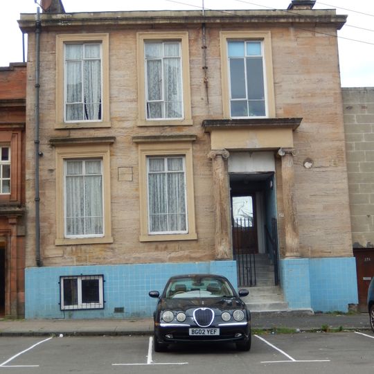 27 Ashley Street, Club