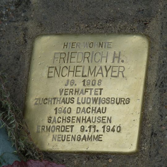 Stolperstein à la mémoire de Friedrich H. Enchelmayer