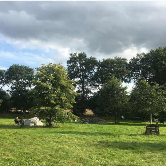 Aire naturelle de camping Les bords de l'Ille