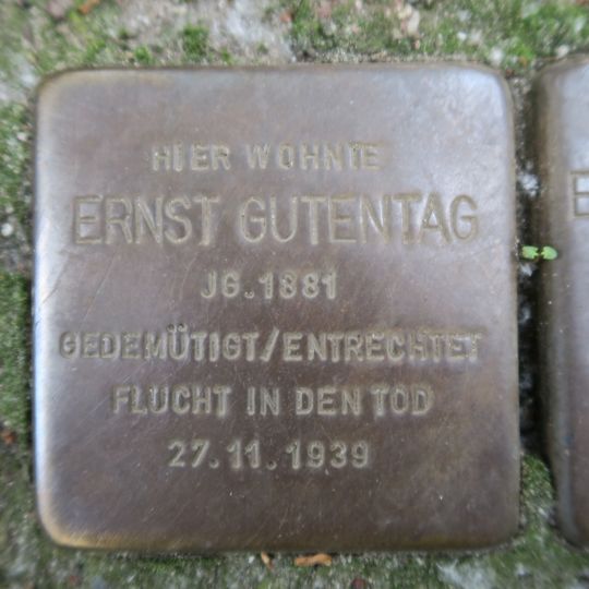 Stolperstein en memoria de Ernst Gutentag