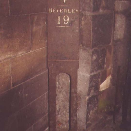 Milestone, High St, Old Bridlington, E of Market Place