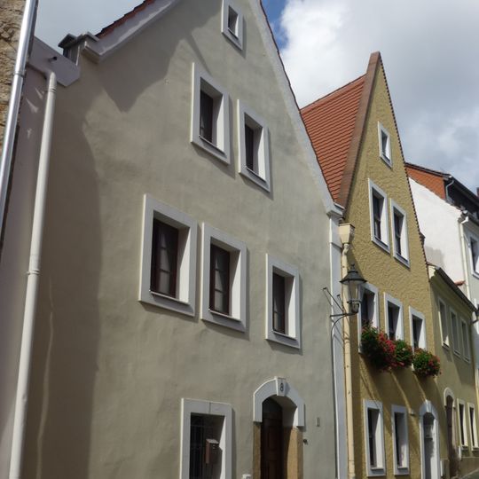 Wohnhaus in geschlossener Bebauung Obersteinweg 8