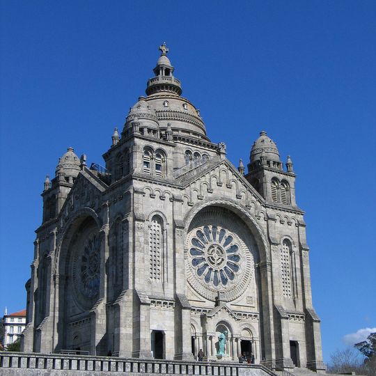 Santa Luzia Sanctuary