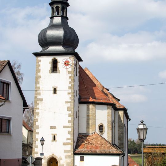 Kath. Pfarrkirche St. Peter und Paul in Neuhaus an der Pegnitz