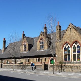 Former Holy Trinity Primary School (Infants' Annexe) And Number 220