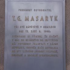 Plaque to T. G. Masaryk in Semily