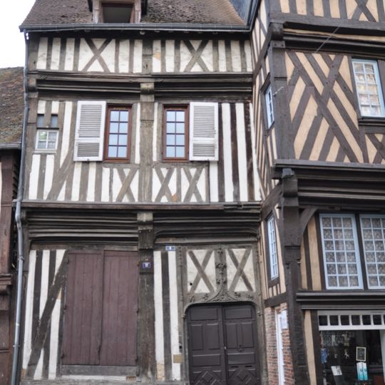 Immeuble, 8 rue Auguste Le Prévost