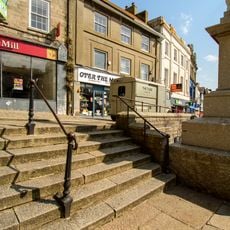 40 And 41, Market Place