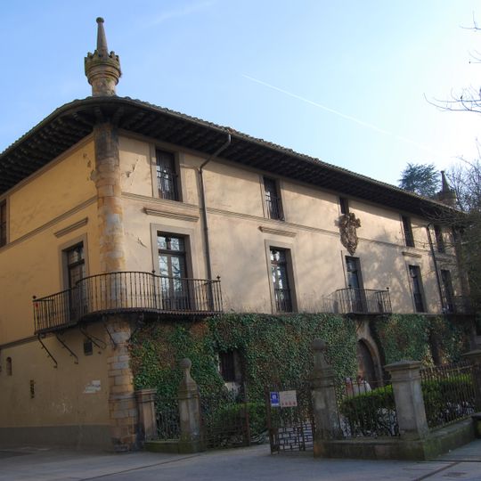 Palacio Lazarraga