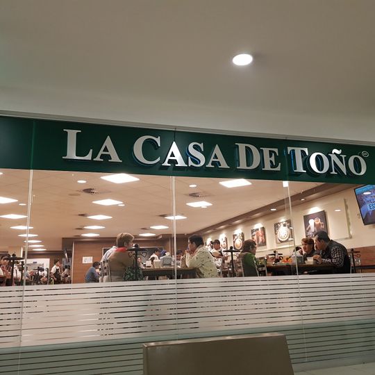 La Casa de Toño