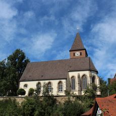 1 Esche an der Kirche