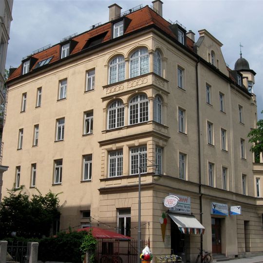Mietshaus