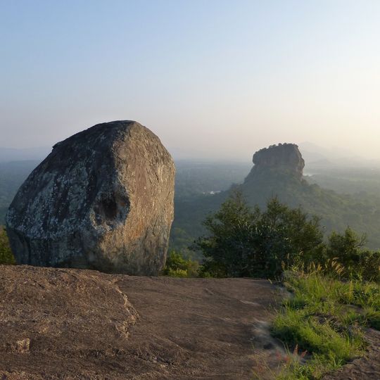 Pidurangala Rock